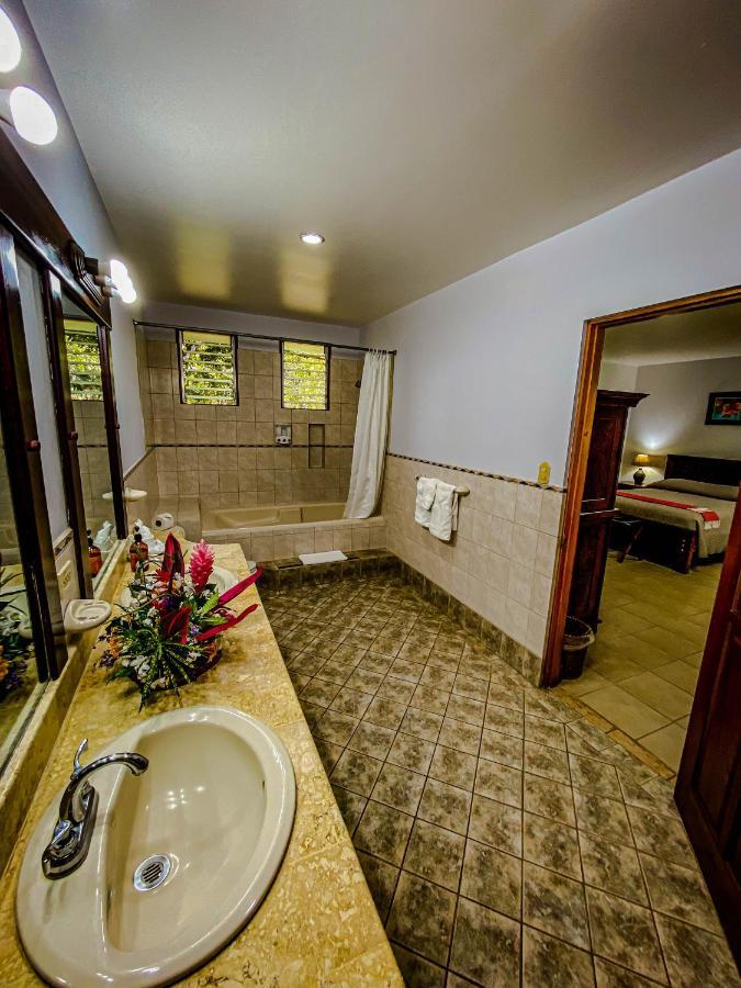 Jaco Hotel Docelunas Ngoại thất bức ảnh