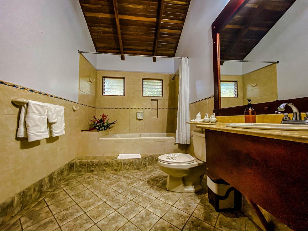 Jaco Hotel Docelunas Ngoại thất bức ảnh